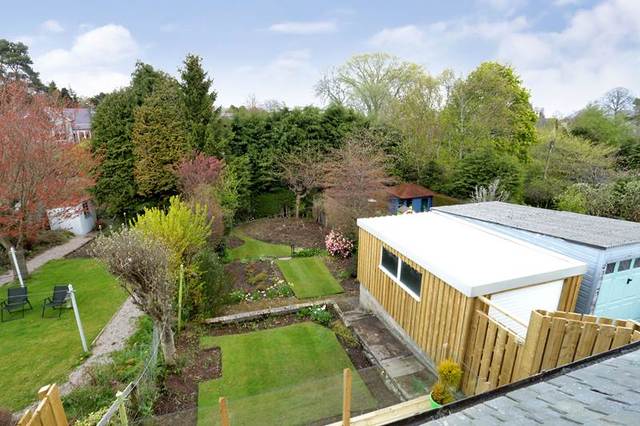  Image of 3 bedroom Flat to rent in Rubislaw Park Crescent Aberdeen AB15 at West End Aberdeen Aberdeen, AB15 8BT