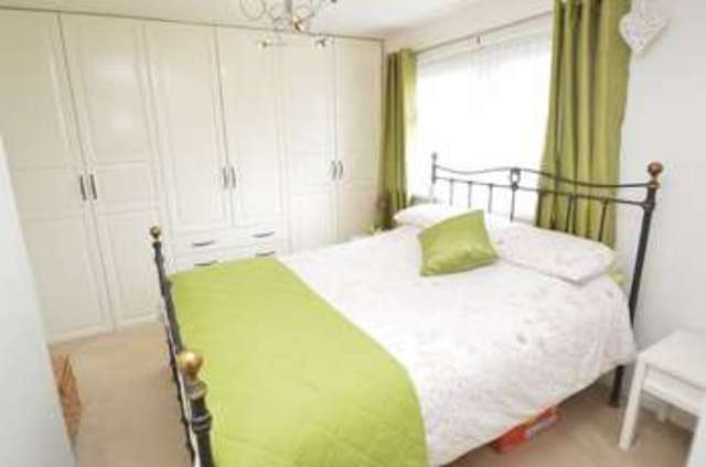  Image of 3 bedroom Semi-Detached house for sale in Rufford Avenue Rainworth Mansfield NG21 at Rufford Avenue  Rainworth, NG21 0LB