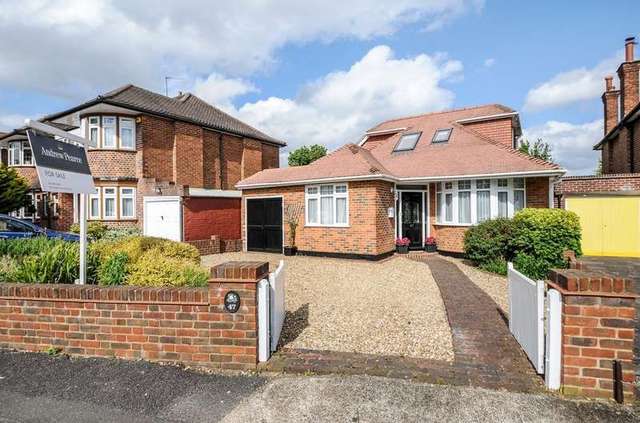  Image of 5 bedroom Detached house for sale in Rushdene Road Pinner HA5 at Pinner Middlesex, HA5 1SW