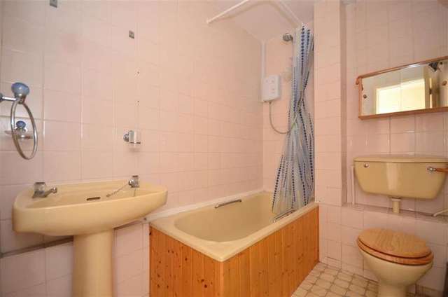  Image of 1 bedroom Flat for sale in Rye Walk Herne Bay CT6 at Broomfield Herne Bay Herne Bay, CT6 7XD