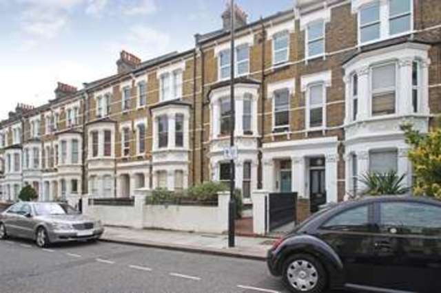  Image of 2 bedroom Flat to rent in Saltram Crescent London W9 at London  Maida Vale, W9 3JX