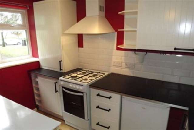  Image of 1 bedroom Flat to rent in Scotts Court Sand Hill Farnborough GU14 at Farnborough, GU14 8HU