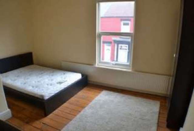  Image of 4 bedroom Terraced house to rent in Seaman Road Wavertree Liverpool L15 at Seaman Road  Liverpool, L15 3HZ