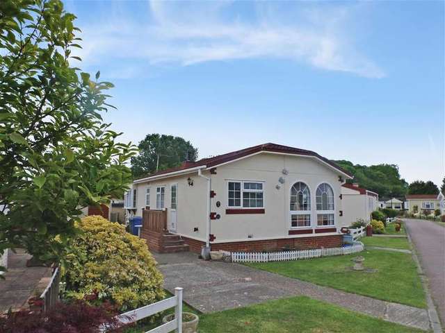  Image of 2 bedroom Detached house for sale in Four Horseshoes Park Seasalter Road Graveney Faversham ME13 at Graveney Faversham Faversham, ME13 9DE