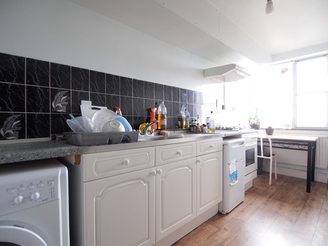  Image of 2 bedroom Property to rent in Sentinel Square London NW4 at Sentinel Square  London, NW4 2EN