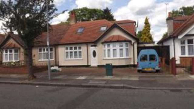  Image of 4 bedroom Bungalow for sale in Epsom Road Seven Kings Ilford IG3 at Seven Kings Ilford Seven Kings, IG3 8QP