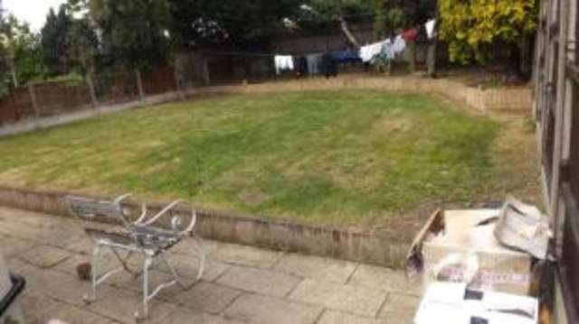  Image of 4 bedroom Bungalow for sale in Epsom Road Seven Kings Ilford IG3 at Seven Kings Ilford Seven Kings, IG3 8QP