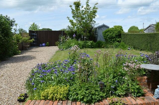  Image of 3 bedroom Semi-Detached house for sale in Barton Hill Shaftesbury SP7 at Barton Hill  Shaftesbury, SP7 8DQ