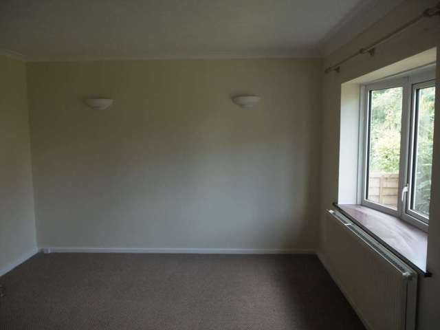  Image of 4 bedroom Semi-Detached house to rent in Sherbourne Road Hambleton Poulton-Le-Fylde FY6 at Sherbourne Road Hambleton Poulton Le Fylde, FY6 9AJ