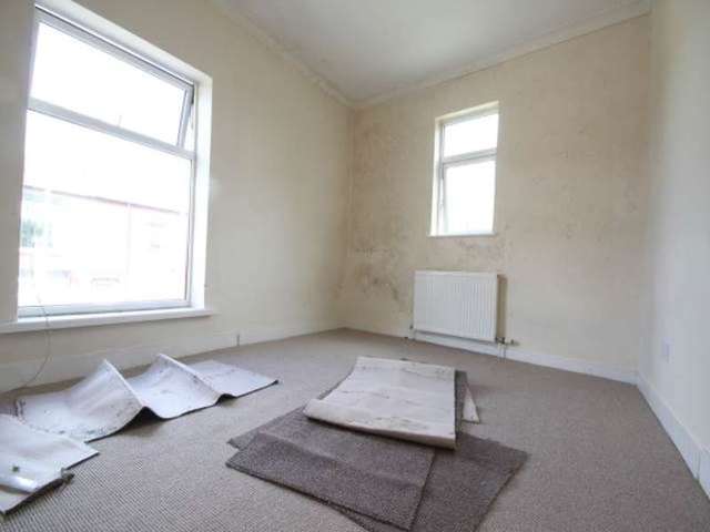  Image of 2 bedroom Detached house to rent in Siddow Common Leigh WN7 at Leigh Leigh, WN7 3EN