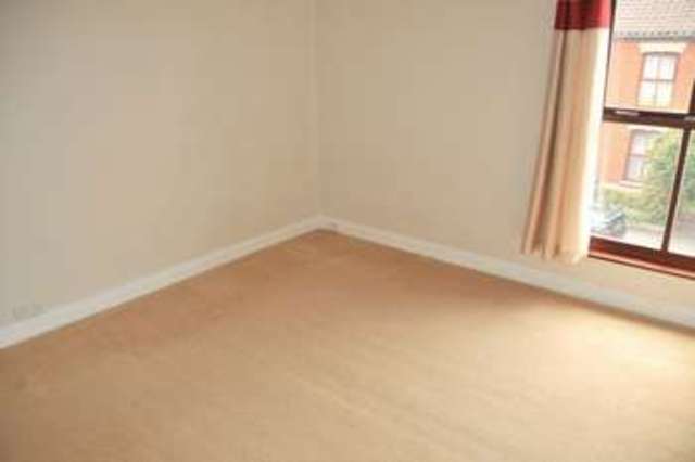  Image of 2 bedroom Terraced house to rent in Silver Street Norwich NR3 at Silver Street  Norwich, NR3 4TT