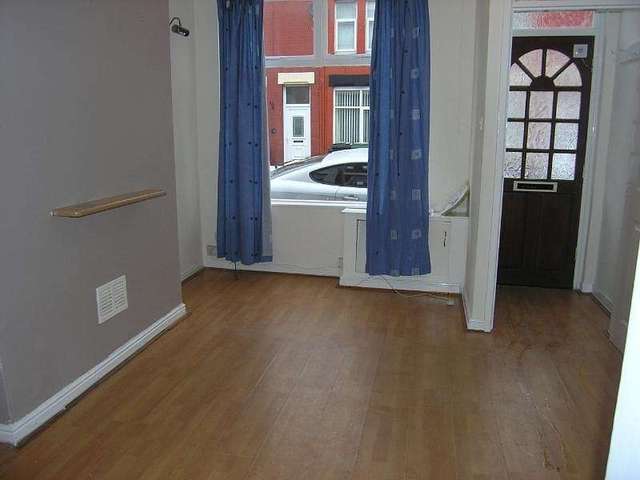  Image of 2 bedroom Detached house to rent in Silverlea Avenue Wallasey CH45 at Wallasey, CH45 4QU