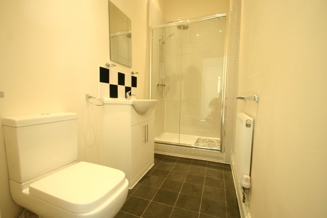 Image of 3 bedroom Flat Share to rent in Simonside Terrace Heaton Newcastle upon Tyne NE6 at Simonside Terrace Heaton Newcastle Upon Tyne, NE6 5DR