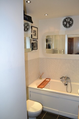  Image of 2 bedroom Flat to rent in Skene Square Aberdeen AB25 at Rosemount Aberdeen Aberdeen, AB25 2UP