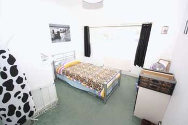  Image of 2 bedroom Flat for sale in Somerford Road Christchurch BH23 at Somerford Road  Christchurch, BH23 3QD
