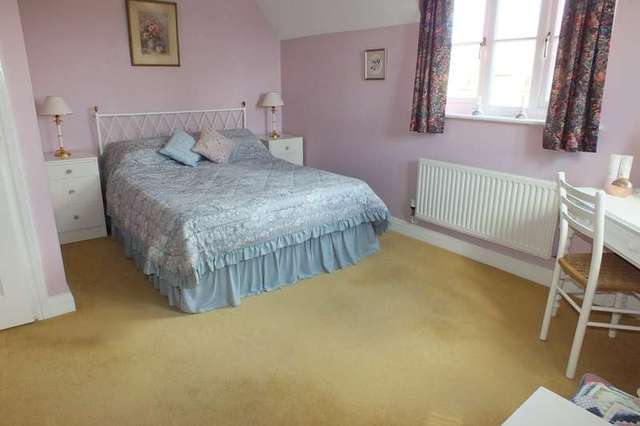  Image of 4 bedroom Detached house for sale in Kingfisher Place South Cerney Cirencester GL7 at South Cerney  Gloucestershire, GL7 5TG