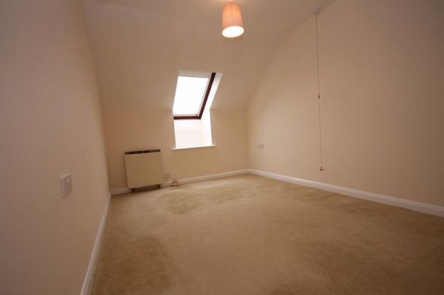  Image of 1 bedroom Retirement Property for sale in Bartholemew Court South Street Dorking RH4 at South Street Dorking, RH4 2EN