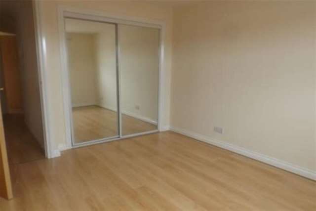  Image of 2 bedroom Flat to rent in South Victoria Dock Road Dundee DD1 at Dundee, DD1 3BQ