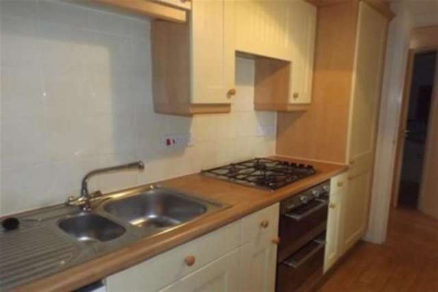  Image of 2 bedroom Flat to rent in South Victoria Dock Road Dundee DD1 at Dundee, DD1 3BQ