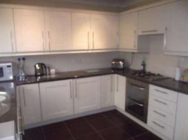  Image of 3 bedroom Semi-Detached house for sale in Athelstan Road Southampton SO19 at Southampton Hampshire Itchen, SO19 4DE