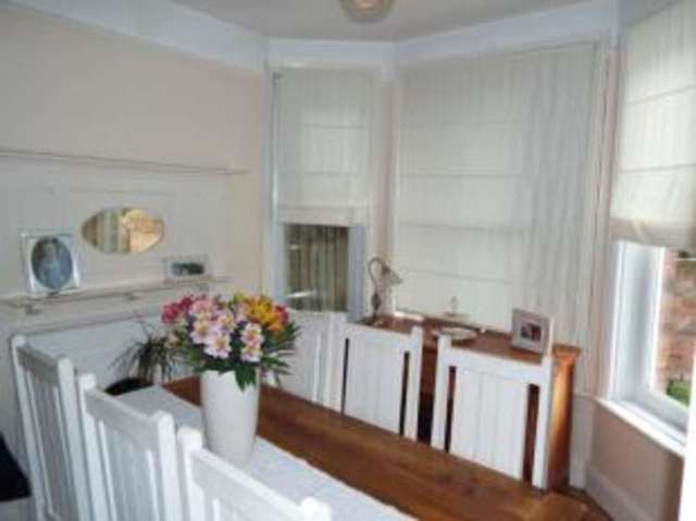  Image of 4 bedroom Detached house for sale in Vincent Avenue Shirley Southampton SO16 at Southampton Hampshire Lordswood, SO16 6PQ