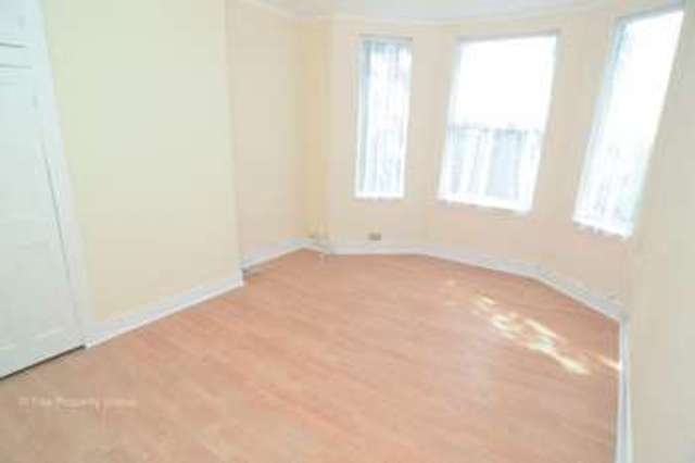  Image of 4 bedroom Terraced house for sale in Stanley Road Southend-on-Sea SS1 at Stanley Road  Southend-On-Sea, SS1 2HB