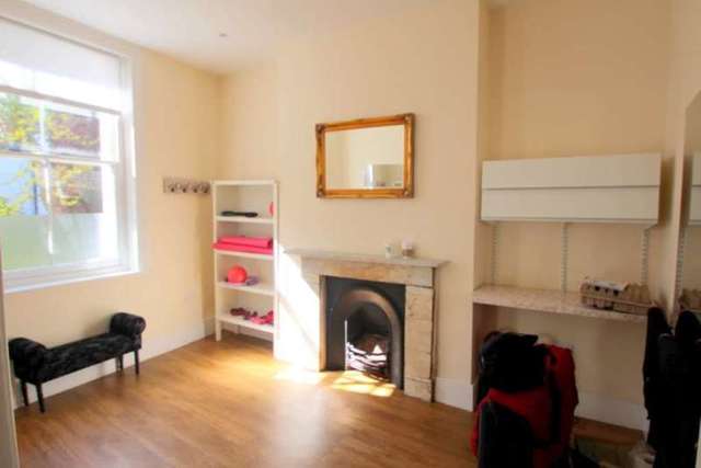  Image of Detached house to rent in South Hill Park London NW3 at Southill Park  London, NW3 2SB