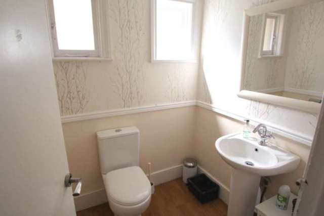  Image of Detached house to rent in South Hill Park London NW3 at Southill Park  London, NW3 2SB