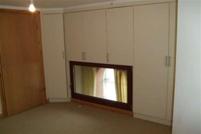  Image of 2 bedroom Flat to rent in Southwood Road Ramsgate CT11 at Ramsgate, CT11 0AP