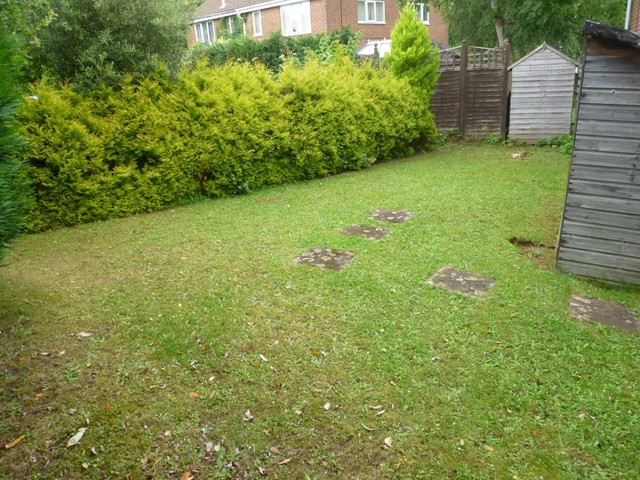  Image of 1 bedroom Flat to rent in Spruce Avenue Waterlooville PO7 at Waterlooville, PO7 8HR