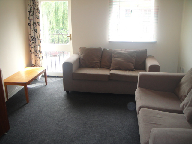  Image of 2 bedroom Flat to rent in St. Austell Road Chorlton Cum Hardy Manchester M16 at Chorlton  Manchester, M16 8WQ