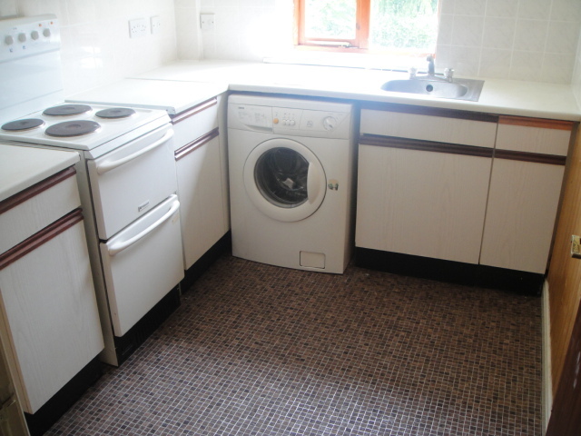  Image of 2 bedroom Flat to rent in St. Austell Road Chorlton Cum Hardy Manchester M16 at Chorlton  Manchester, M16 8WQ