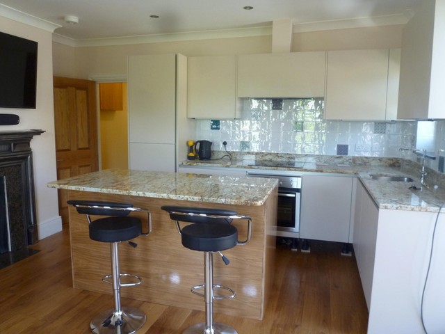  Image of 2 bedroom Flat to rent in St. Cross Road St Cross Winchester SO23 at Winchester, SO23 9PX