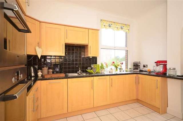  Image of 2 bedroom Flat for sale in St. James Road East Grinstead RH19 at East Grinstead West Sussex East Grinstead, RH19 1DL