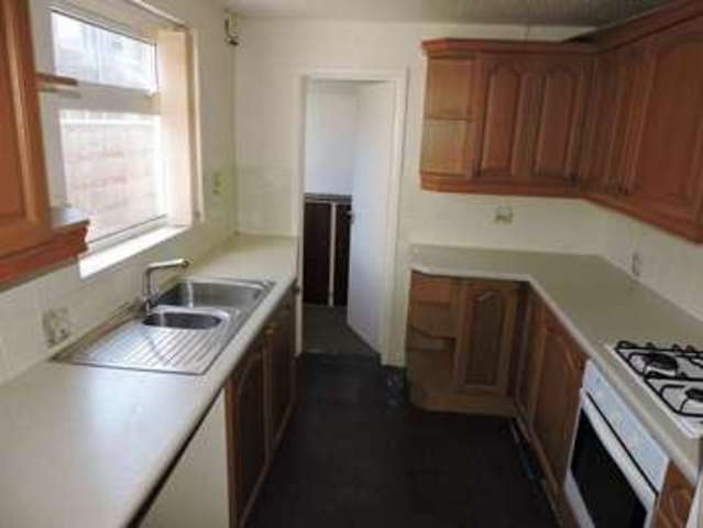  Image of 2 bedroom Terraced house to rent in St. Leonards Road Lowestoft NR33 at St Leonards Road  Lowestoft, NR33 0EL