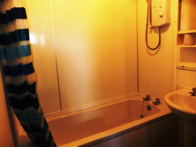  Image of 1 bedroom Flat to rent in St. Leonards Street Dunfermline KY11 at Dunfermline Fife Fife, KY11 3AW