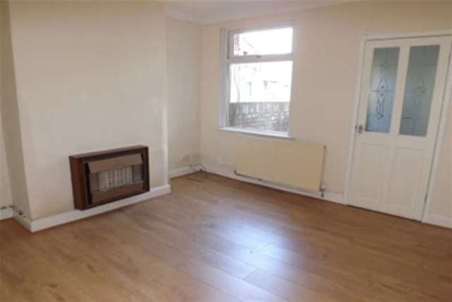  Image of 2 bedroom Detached house to rent in St. Michaels Street Sutton-in-Ashfield NG17 at Sutton-in-Ashfield, NG17 4GP