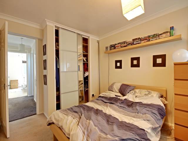  Image of 2 bedroom Apartment to rent in St. Pauls Place Hatfield Road St. Albans AL1 at St Albans Hertfordshire St Albans, AL1 4JW