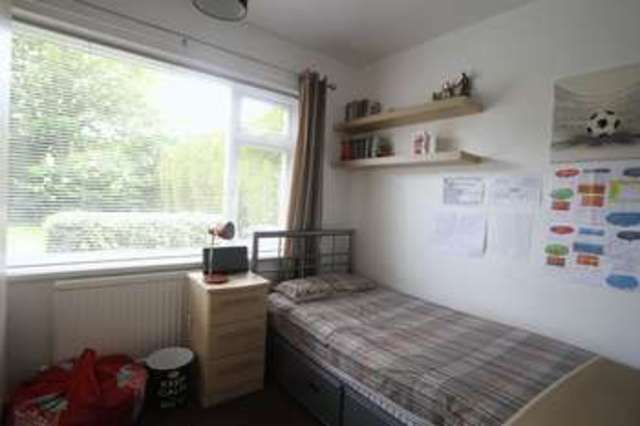  Image of 4 bedroom Detached house for sale in St. Philips Road Keyingham Hull HU12 at St. Philips Road Keyingham Hull, HU12 9TD
