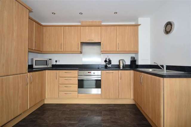  Image of 1 bedroom Apartment for sale in Stafford Gardens Maidstone ME15 at Maidstone Kent Maidstone, ME15 6GZ