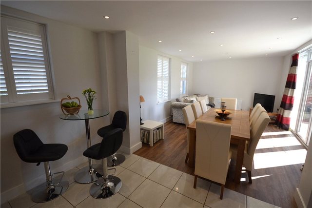  Image of 6 bedroom Detached house to rent in Wilkins Crescent Stansted CM24 at Stansted Mountfitchet Essex Stansted Mountfitchet, CM24 8GG