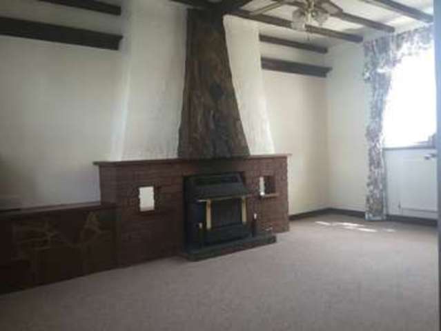  Image of 3 bedroom Semi-Detached house to rent in Stanton Road Wolverhampton WV1 at Stanton Road  Wolverhampton, WV1 2RJ
