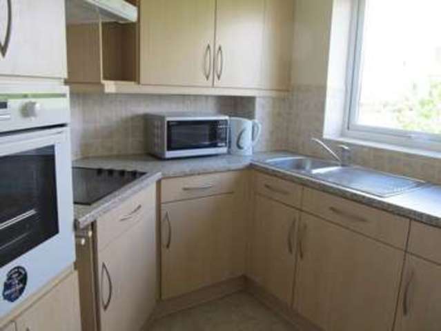  Image of 1 bedroom Flat for sale in Station Road Worle Weston-super-Mare BS22 at Station Road Worle Weston-Super-Mare, BS22 6AF