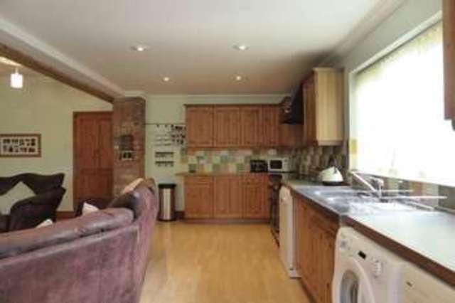  Image of 5 bedroom Detached house for sale in Stow Lane Wisbech PE13 at Stow Lane  Wisbech, PE13 2JU
