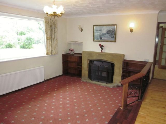 Image of 4 bedroom Detached house for sale in Burnt House Lane Stubbington Fareham PO14 at Burnt House Lane  Stubbington, PO14 2EE