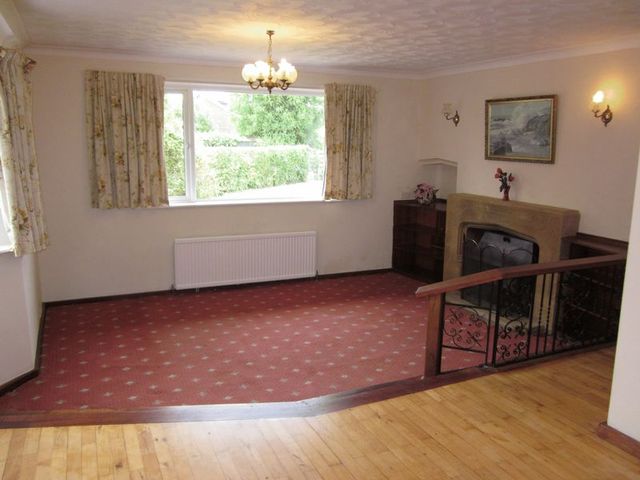  Image of 4 bedroom Detached house for sale in Burnt House Lane Stubbington Fareham PO14 at Burnt House Lane  Stubbington, PO14 2EE