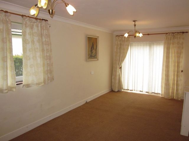  Image of 4 bedroom Detached house for sale in Burnt House Lane Stubbington Fareham PO14 at Burnt House Lane  Stubbington, PO14 2EE