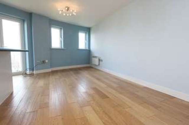  Image of 2 bedroom Flat to rent in Briton Street Southampton SO14 at Briton Street  SOUTHAMPTON, SO14 3HU