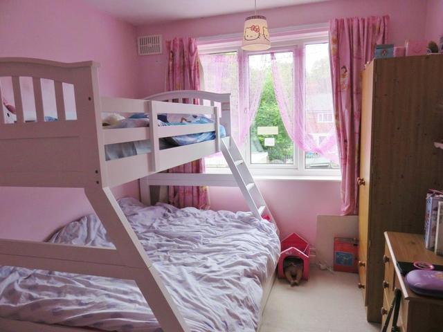  Image of 3 bedroom Detached house for sale in Sunningdale Road Hull HU4 at HULL, HU4 6JB