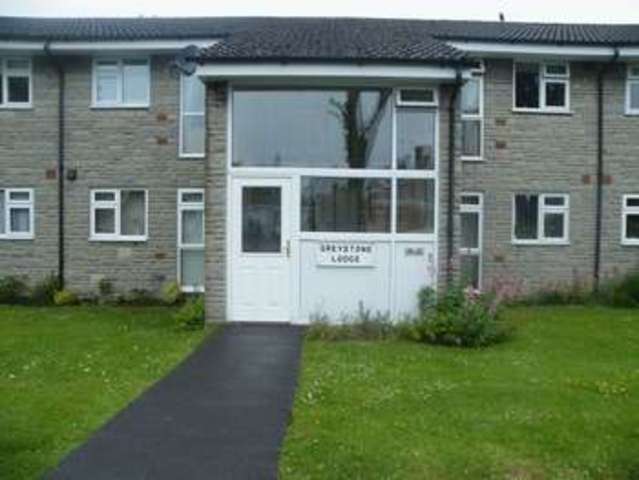  Image of 1 bedroom Retirement Property for sale in Sussex Gardens Hucclecote Gloucester GL3 at Sussex Gardens Hucclecote Gloucester, GL3 3TU